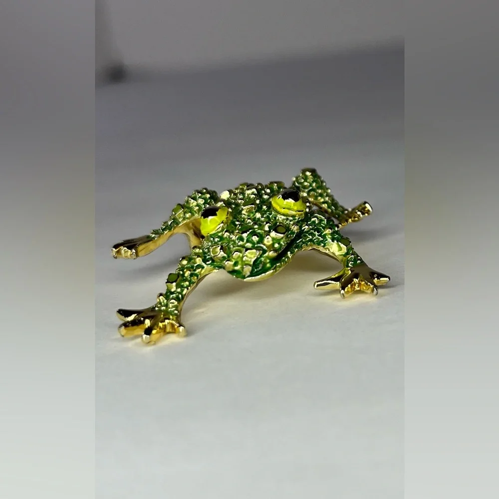 GERRY'S Green Bumpy‎ Texture Fat Frog Shiny Gold Tone Brooch Pin Vintage